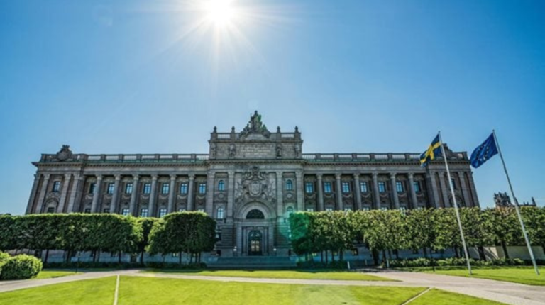 Sverige Ökar Försvarsutgifterna till 3,5% av BNP till 2030 Efter Ukraina-konflikten