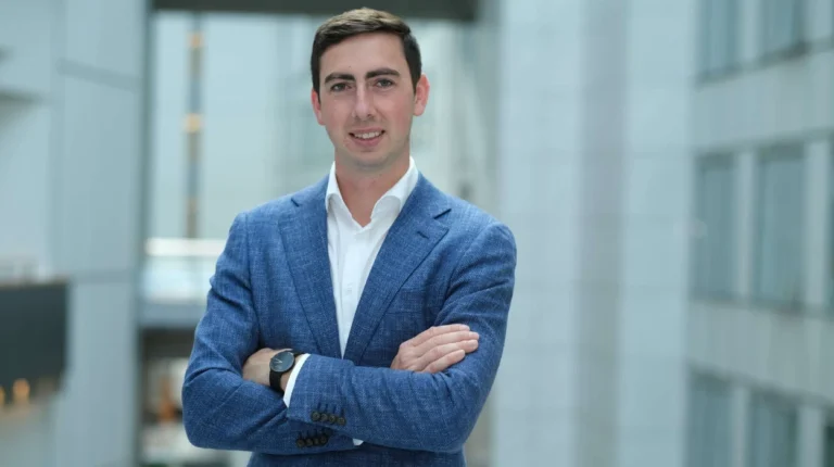 Alexander Bernhuber uppmanas flytta EU-parlamentet efter BelgianGate