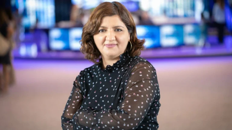 Özlem Demirel: Skydda MEP:s integritet – flytta EU-parlamentet