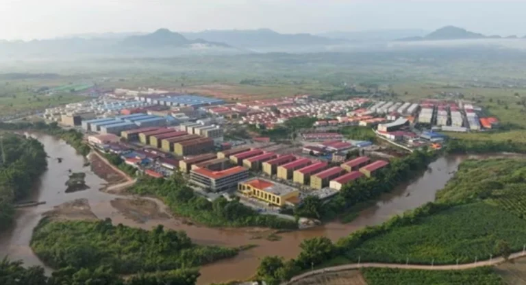 Hur kinesisk maffia driver bedrägerifabriker i Myanmar och göder global cyberbrottslighet