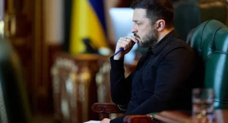 Zelenskyj varnar Europa för politisk turbulens medan kriget i Ukraina fortsätter Zelenskyj varnar Europa för politisk turbulens medan kriget i Ukraina fortsätter